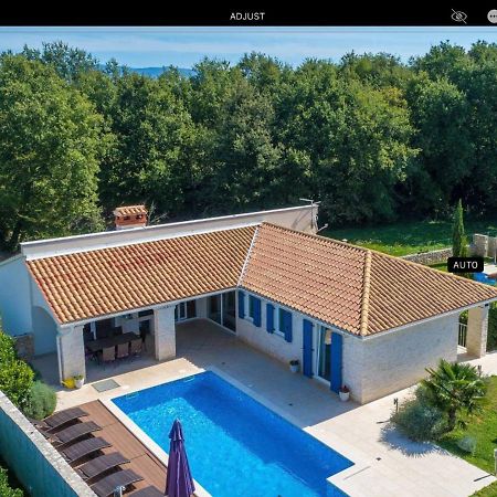 Villa Blanca With A Heated Private Pool Ruzici  Eksteriør billede